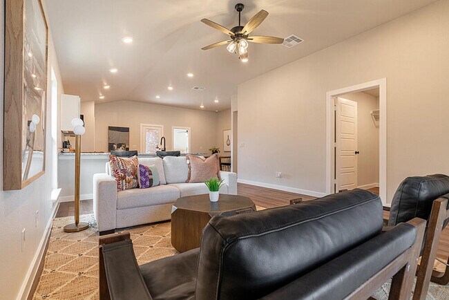 3512 Turner Ave in Lubbock, TX - Building Photo - Building Photo