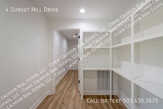 4 Sunset Hill in Little Rock, AR - Building Photo - Building Photo
