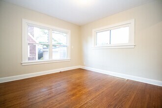 2122 South Ave in Toledo, OH - Foto de edificio - Building Photo