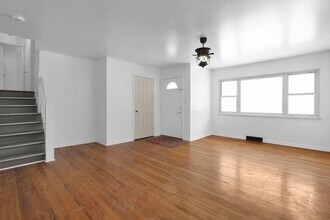 1414 Shanley Dr in Columbus, OH - Building Photo - Building Photo