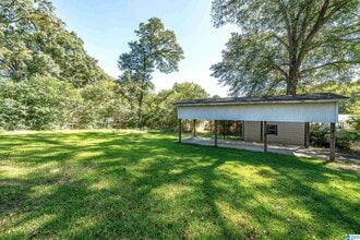 1301 27th Ave N in Hueytown, AL - Building Photo - Building Photo