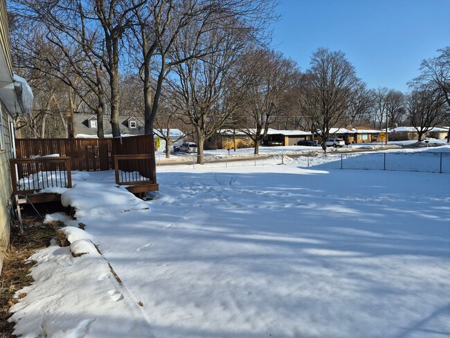 3320 Fuller Ave SE in Grand Rapids, MI - Building Photo - Building Photo