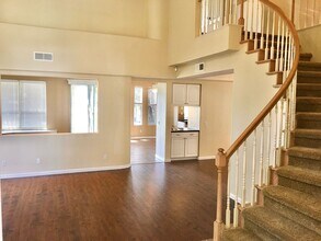 11661 Windcrest Ln in San Diego, CA - Building Photo - Building Photo