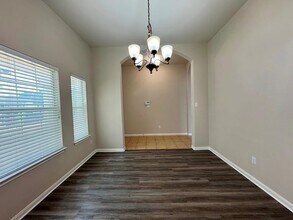 285 Amber Ash Dr in Kyle, TX - Foto de edificio - Building Photo