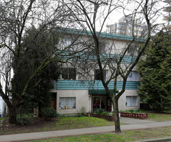 1134 Burnaby St in Vancouver, BC - Building Photo