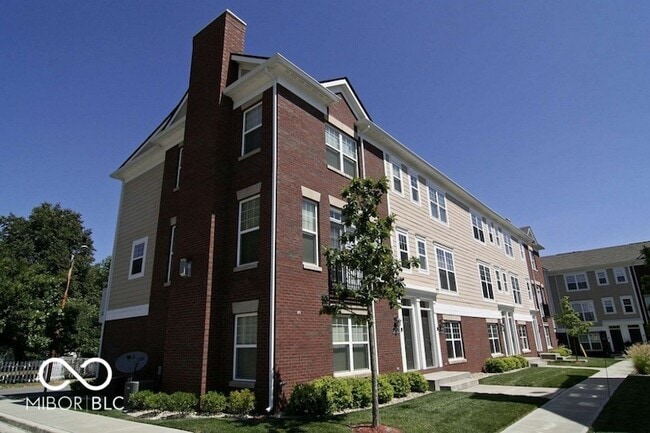 428 Neuman Way in Carmel, IN - Building Photo - Building Photo