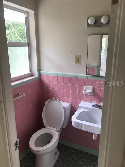 property at 543 Division St