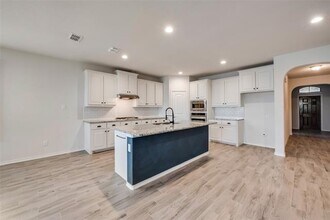 709 Falcon Rd in Argyle, TX - Building Photo - Building Photo
