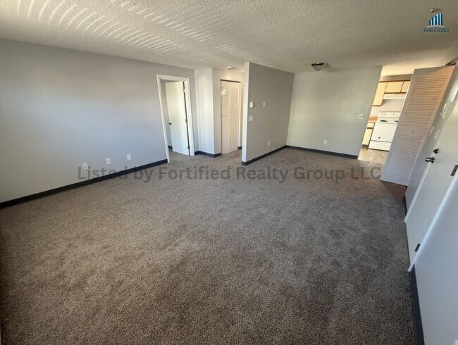 280 Dover St in Fall River, MA - Building Photo - Building Photo