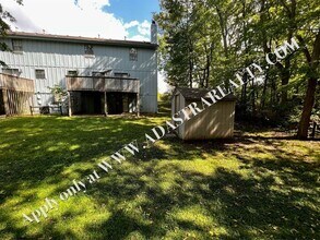 3506 NE Independence Ave in Lee's Summit, MO - Building Photo - Building Photo