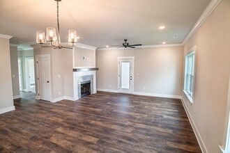 423 Willow Grv Ct in Ringgold, GA - Building Photo - Building Photo