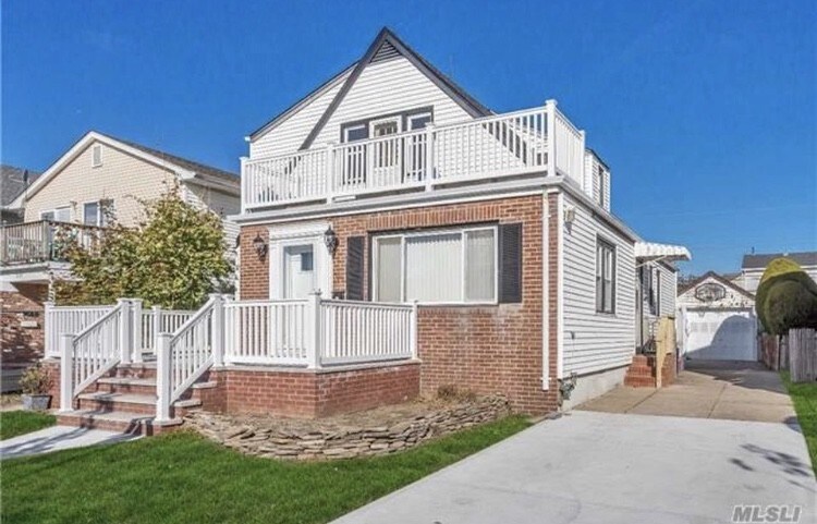 253 W Hudson St in Long Beach, NY - Foto de edificio