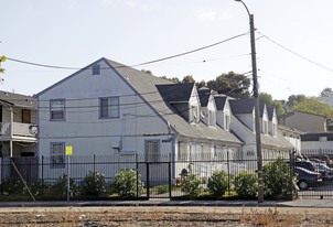 9740-9760 Bancroft Ave Apartments