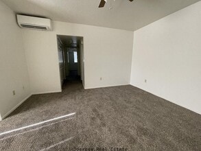 1004 E Goodwin St in Prescott, AZ - Building Photo - Interior Photo