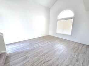 1840 Turtlerock St in Las Vegas, NV - Building Photo - Building Photo