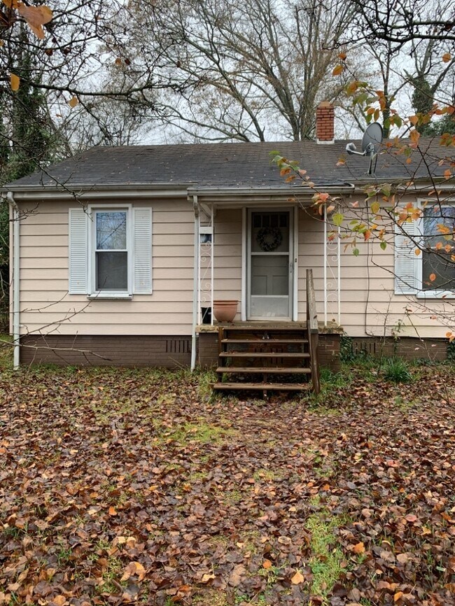 property at 816 Burts Ct