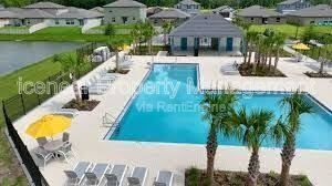 2240 Gatsby Ln in Lakeland, FL - Foto de edificio - Building Photo
