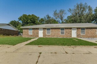 3410 Green Briar Cir in Gulf Breeze, FL - Building Photo