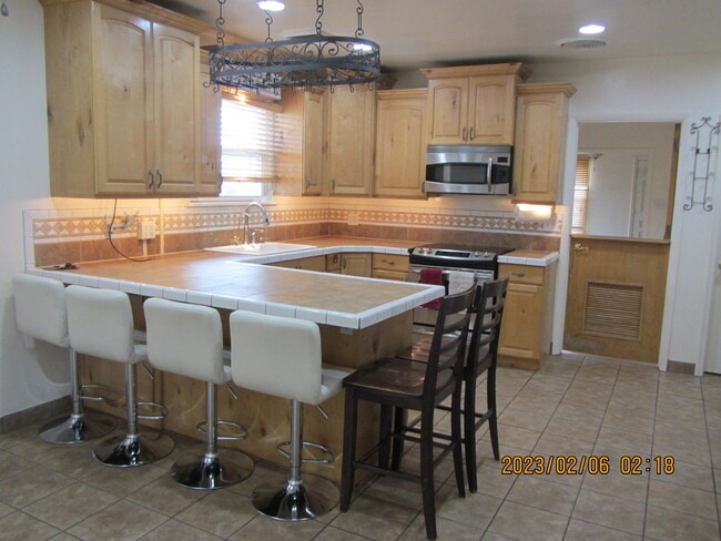 8838 W 3500 S, Unit Upstairs