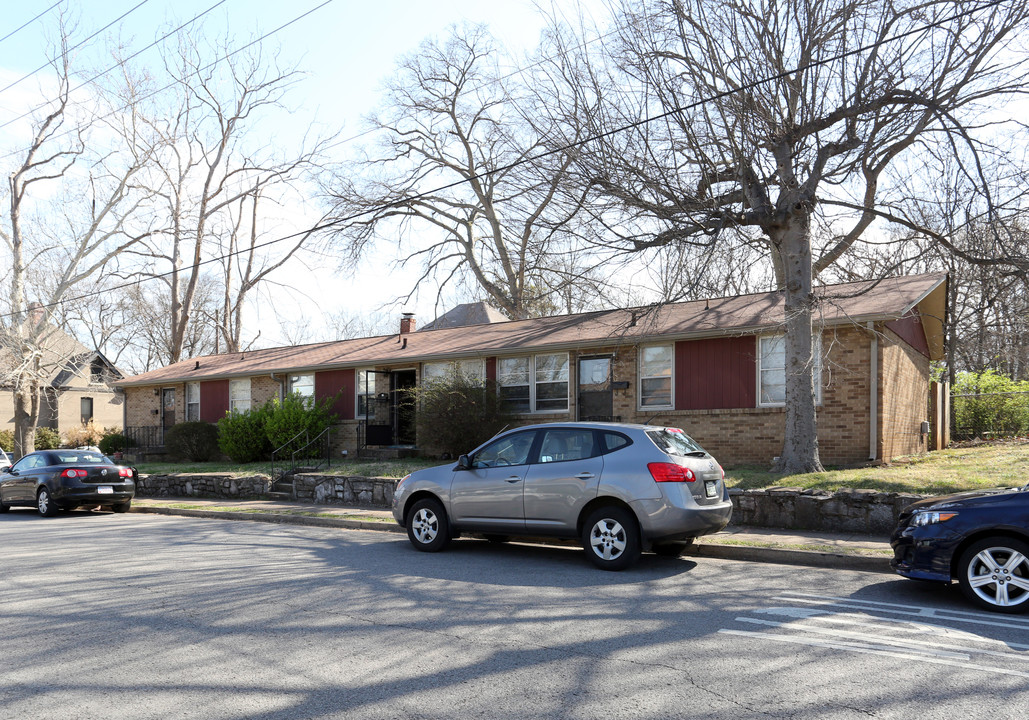 1100 Villa Pl in Nashville, TN - Building Photo