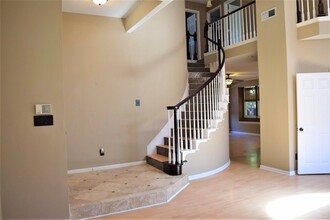 100 Morning Star Ct in Irving, TX - Building Photo - Building Photo