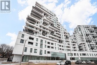 1050 Eastern Ave in Toronto, ON - Building Photo - Building Photo