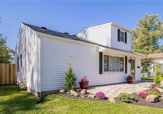 4754 Brooksdale Rd in Mentor, OH - Building Photo - Building Photo