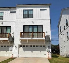 4122 Alexander Vw Dr in Charlotte, NC - Building Photo - Building Photo