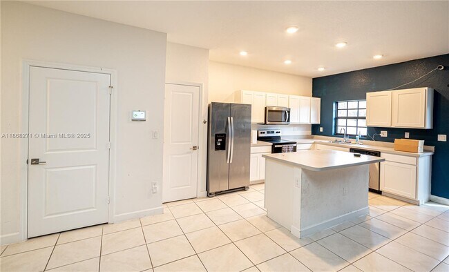 property at 1141 SW 6th Ct