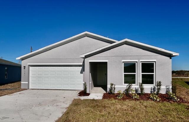 1241 Stone Ridge Cir in Sebring, FL - Building Photo