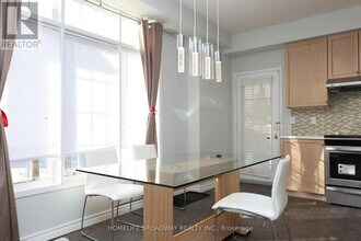 2 Catherina St in Markham, ON - Building Photo - Building Photo