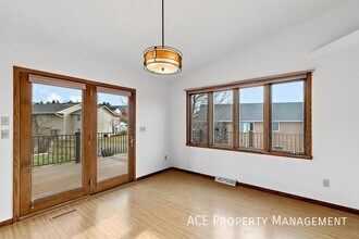 5116 Stoney Creek Ct in Rapid City, SD - Building Photo - Building Photo