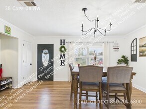 38 Cape Dr NW in Fort Walton Beach, FL - Building Photo - Building Photo