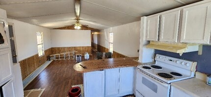 27511 US-31 in Jemison, AL - Building Photo - Building Photo