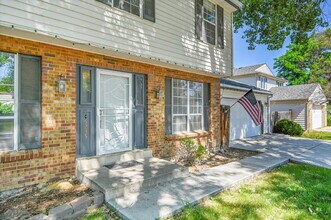 5235 S Pitkin Ct in Centennial, CO - Building Photo - Building Photo
