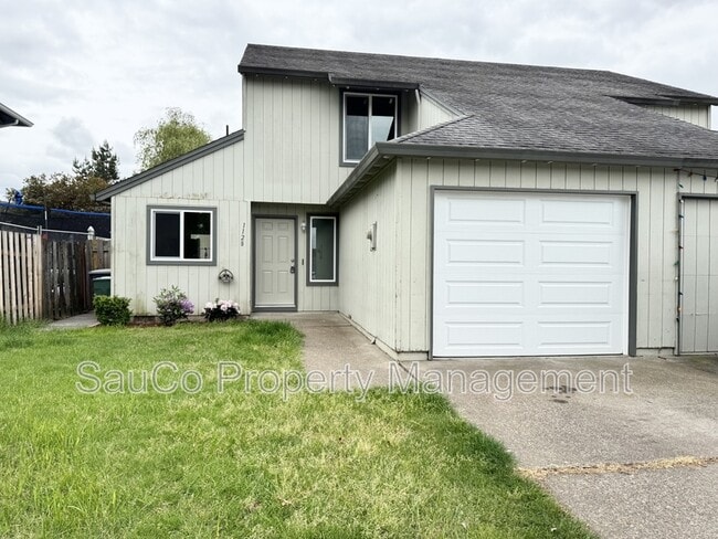 property at 1128 NE Grant St