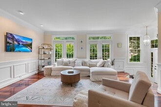 11426 Summer House Ct in Reston, VA - Building Photo - Building Photo