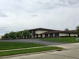 700 - 1549-1641 Dayton St. in Mayville, WI - Building Photo