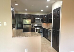 7425 Democracy Blvd in Bethesda, MD - Building Photo - Building Photo