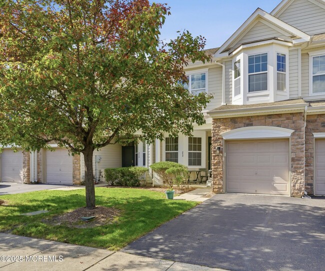 property at 254 Hawthorne Ln