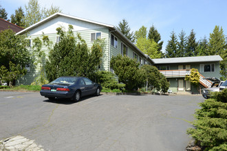 Theresa Terrace Apartments in Portland, OR - Building Photo - Building Photo