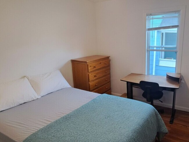 309 S Aurora St in Ithaca, NY - Building Photo - Building Photo