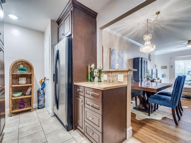 6011 E University Blvd in Dallas, TX - Building Photo - Building Photo