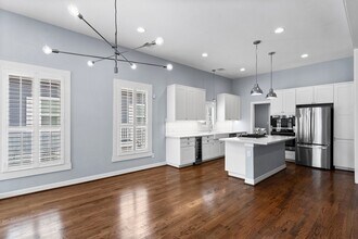 409 Paschall St in Houston, TX - Foto de edificio - Building Photo