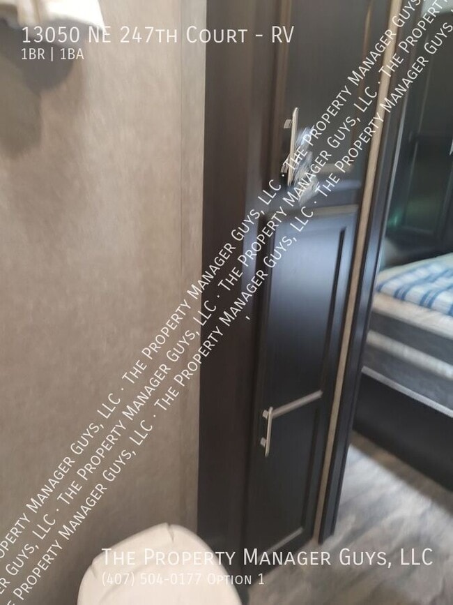 13050 NE 247th Ct in Fort McCoy, FL - Building Photo - Building Photo