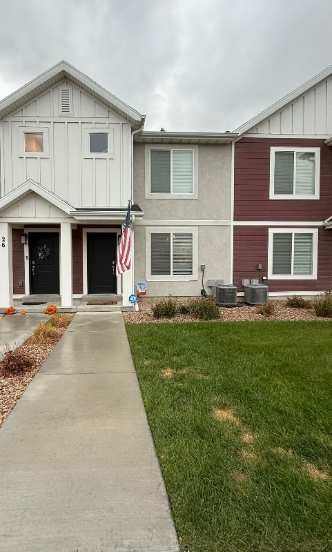 28 N Monitor Row in Saratoga Springs, UT - Foto de edificio - Building Photo