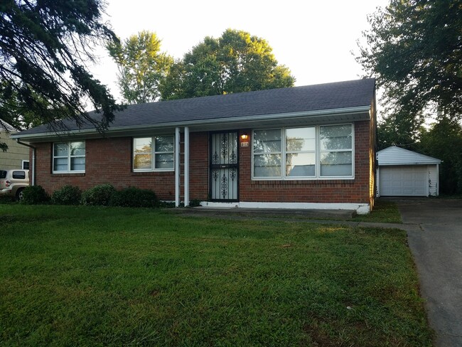 3111 Maywood Pl in Louisville, KY - Building Photo - Building Photo