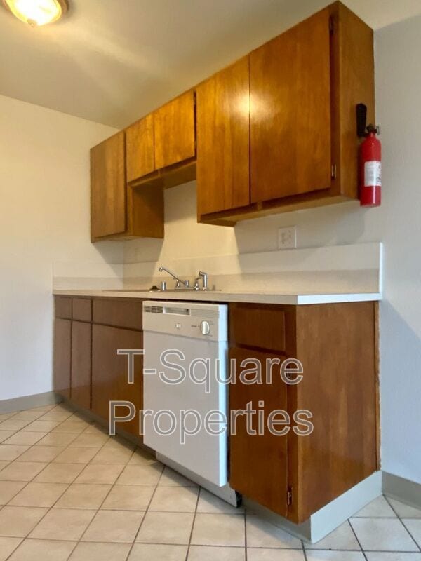 5804 Hwy Pl in Everett, WA - Building Photo - Building Photo