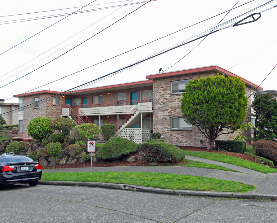 920 6th Ave N in Seattle, WA - Foto de edificio