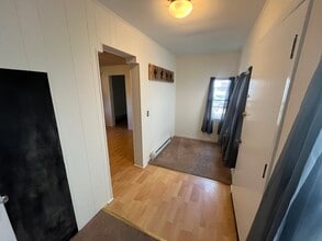 420 Porter St, Unit 1st Floor in Easton, PA - Foto de edificio - Building Photo